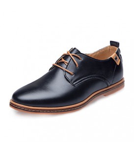 Men's Shoes Wedding / Outdoor / Office & Career / Party & Evening / Athletic / Casual Oxfords Black / Brown  