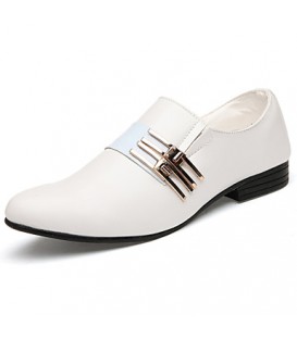 Men's Spring / Fall Comfort / Pointed Toe Leatherette Office & Career / Casual Flat Heel Black / Brown / White  